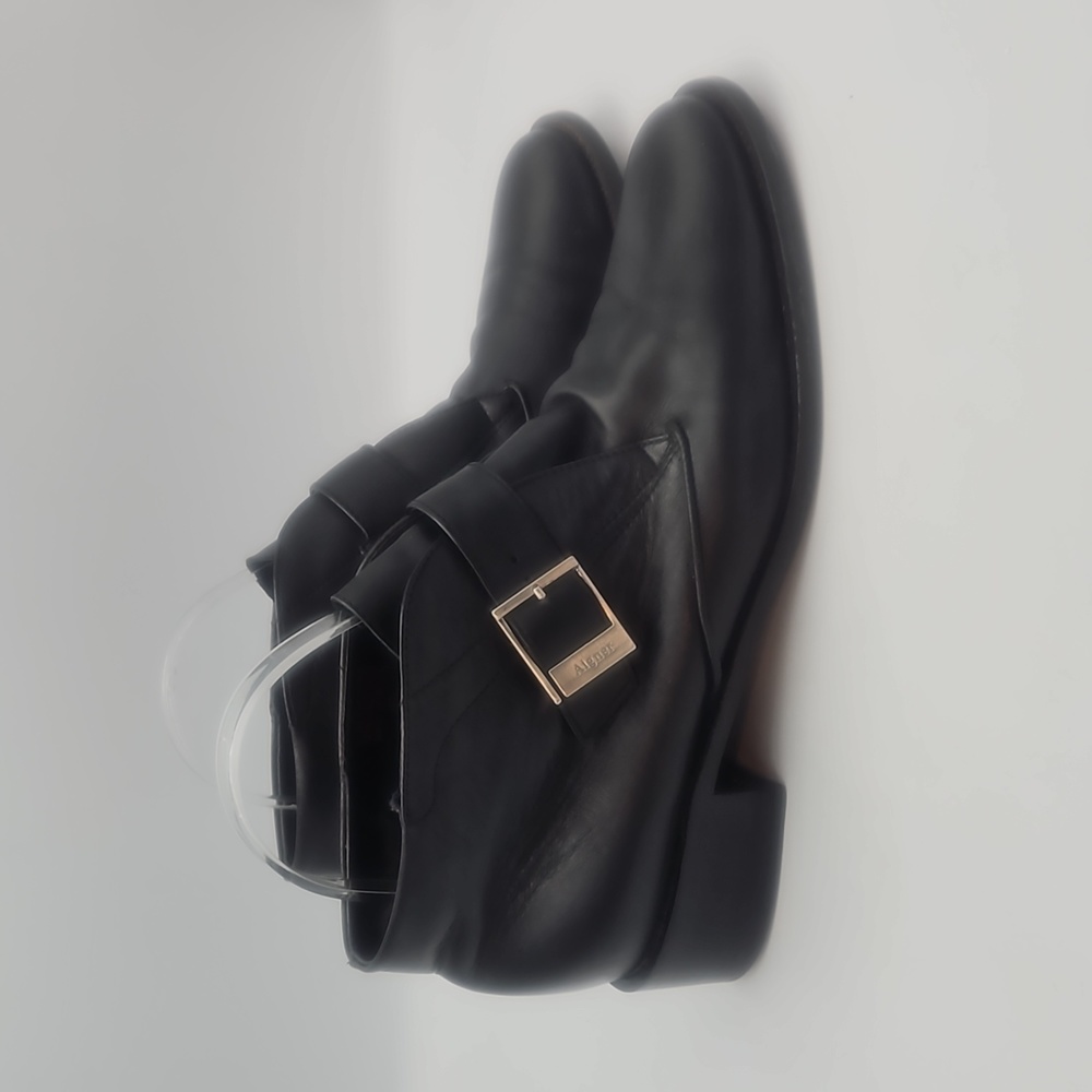 Etienne Aigner Booties
